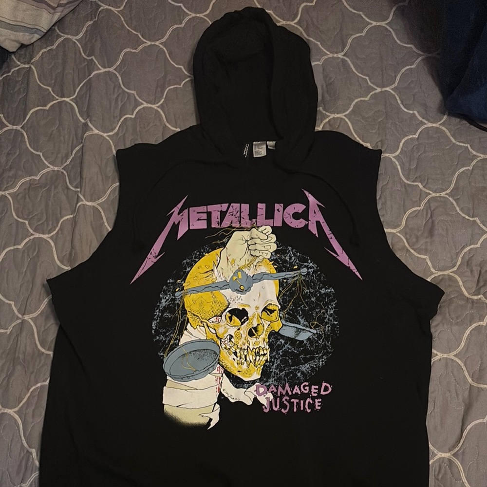 H&M Black Graphic Hoodie